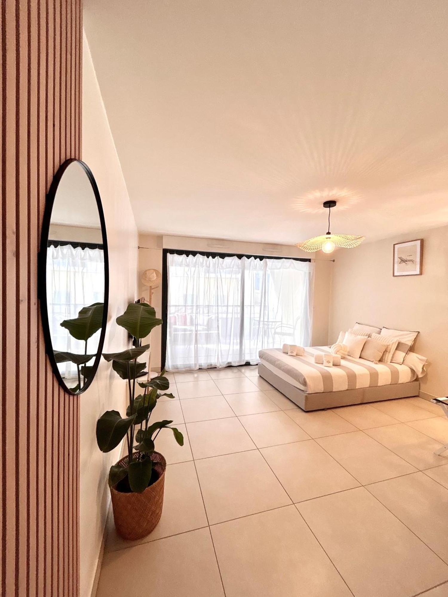 Studio Neuf - Portes De Monaco - Confort - Wifi - Clim ภายนอก รูปภาพ